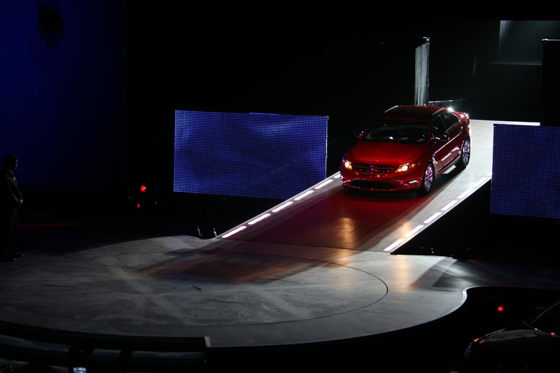 Illustration for article titled 2010 Ford Taurus: A Flagship Returns